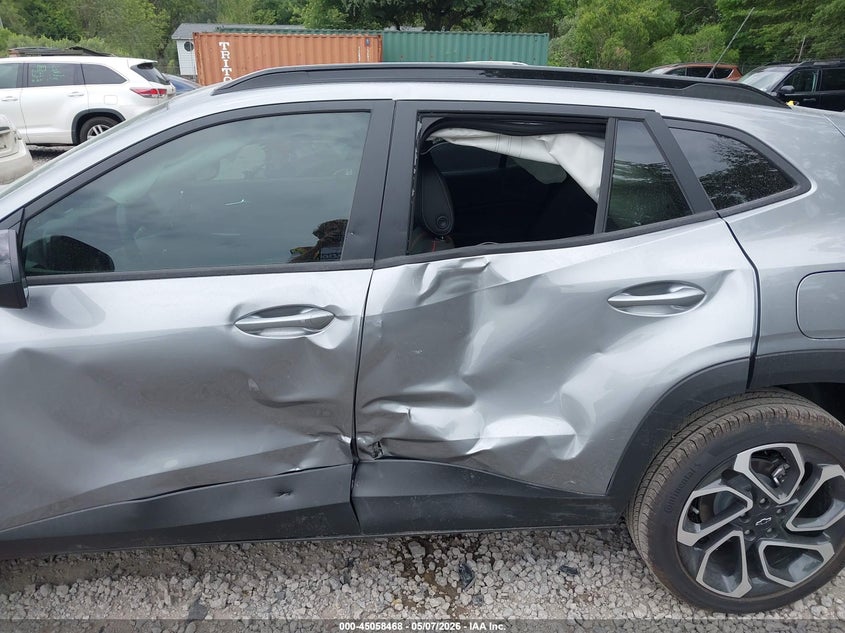 2026 Chevrolet Trax VIN KL77LJEP4TC105769 IAAI salvage auction — SIDE, Clear (South Carolina), sold $2,950 on 2026-07-28 (photo 6)
