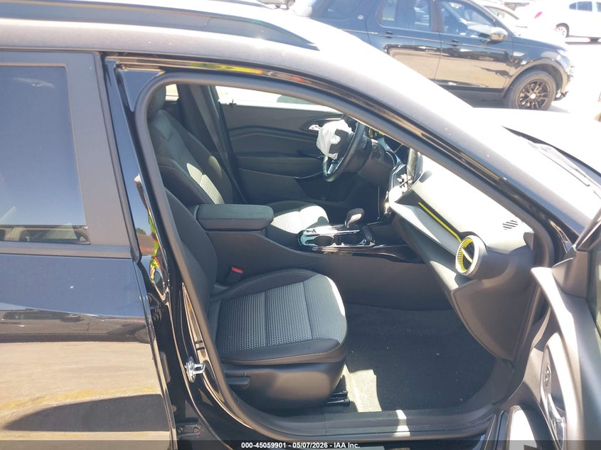 2025 Chevrolet Trax VIN KL77LHEP1SC308870 IAAI salvage auction — FRONT END, Salvage Title, sold $5,900 on 2026-07-12 (photo 5)