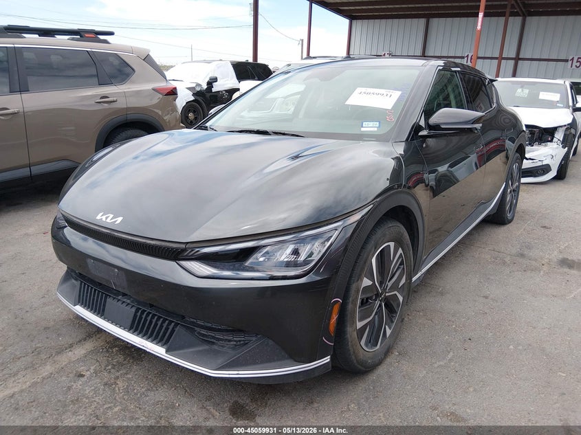 2024 Kia Ev6 VIN KNDC34LA3R5622799 IAAI salvage auction — RIGHT SIDE, Salvage (Texas), sold $10,600 on 2026-07-30 (photo 2)
