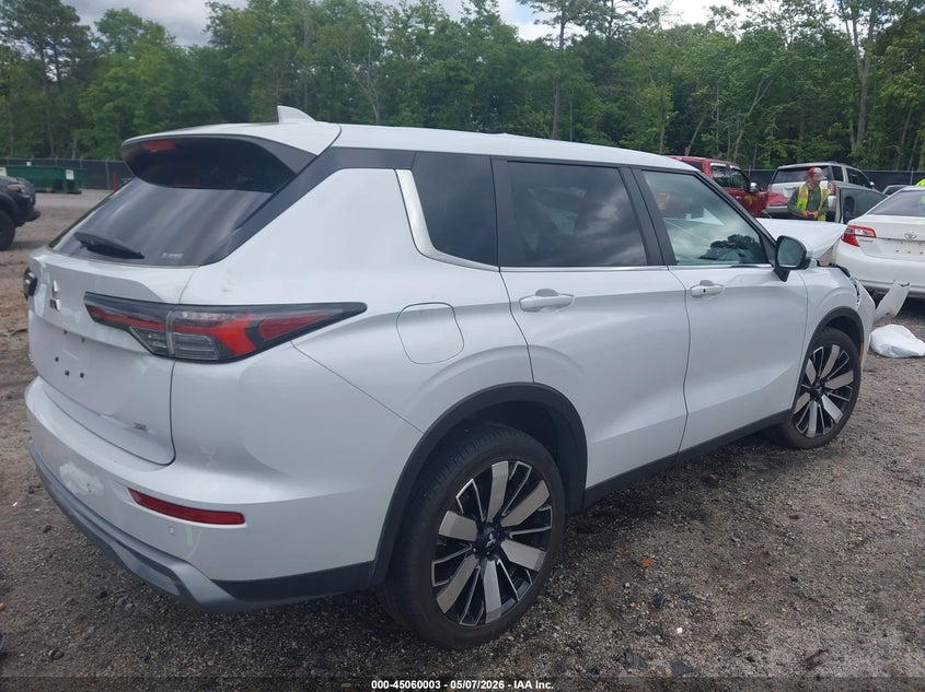 2025 Mitsubishi Outlander VIN JA4J4VA8XSZ022090 IAAI salvage auction — FRONT END, Salvage (South Carolina), sold $4,650 on 2026-07-15 (photo 4)
