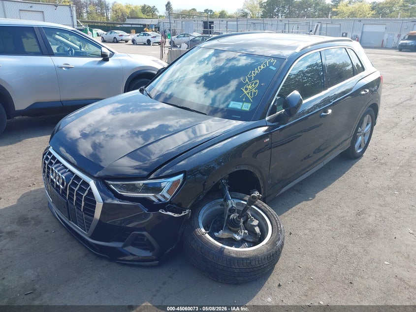 2024 Audi Q3 VIN WA1EECF35R1053692 IAAI salvage auction — FRONT END, Mv-907A (New York), sold $10,325 on 2026-07-24 (photo 2)