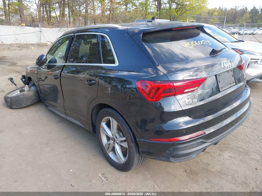 2024 Audi Q3 VIN WA1EECF35R1053692 IAAI salvage auction — FRONT END, Mv-907A (New York), sold $10,325 on 2026-07-24 (photo 3)