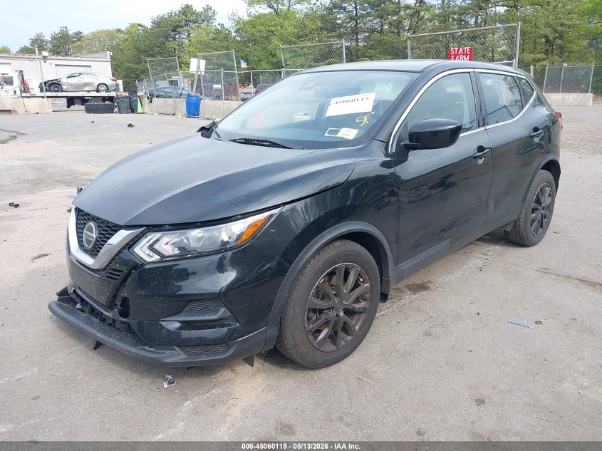 2020 Nissan Rogue VIN JN1BJ1CW8LW647424 IAAI salvage auction — RIGHT FRONT, Mv-907A (New York), sold $1,950 on 2026-07-07 (photo 2)