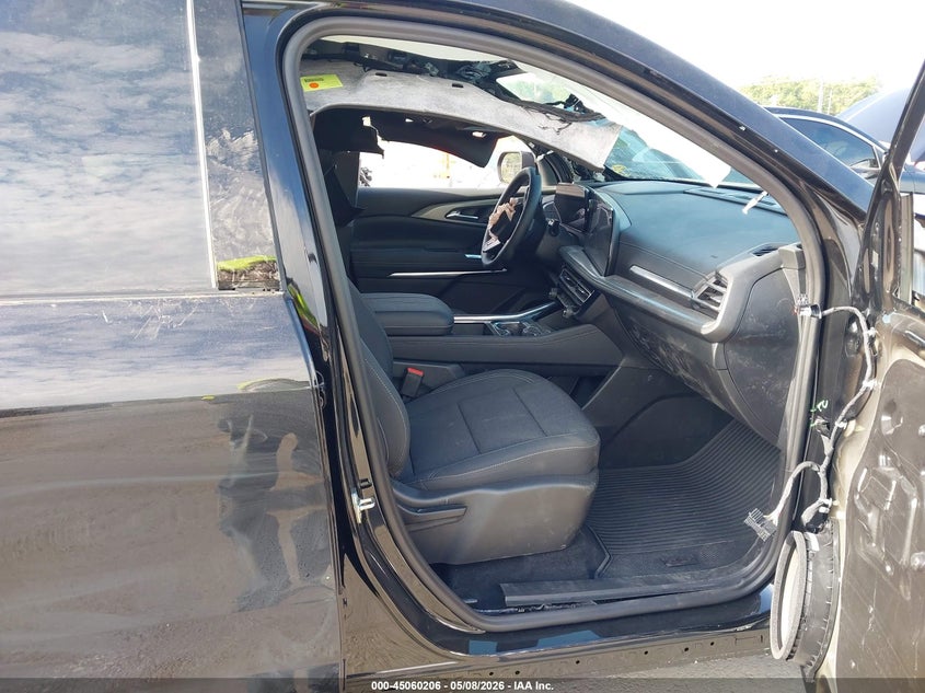 2026 Chevrolet Traverse VIN 1GNEVGKS5TJ312402 IAAI salvage auction — FRONT END, Salvage (Illinois), sold $12,600 on 2026-07-28 (photo 5)