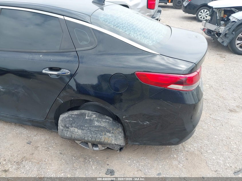 2018 Kia Optima VIN 5XXGT4L39JG269231 IAAI salvage auction — FRONT & REAR, Original (Texas), sold $600 on 2026-07-15 (photo 6)