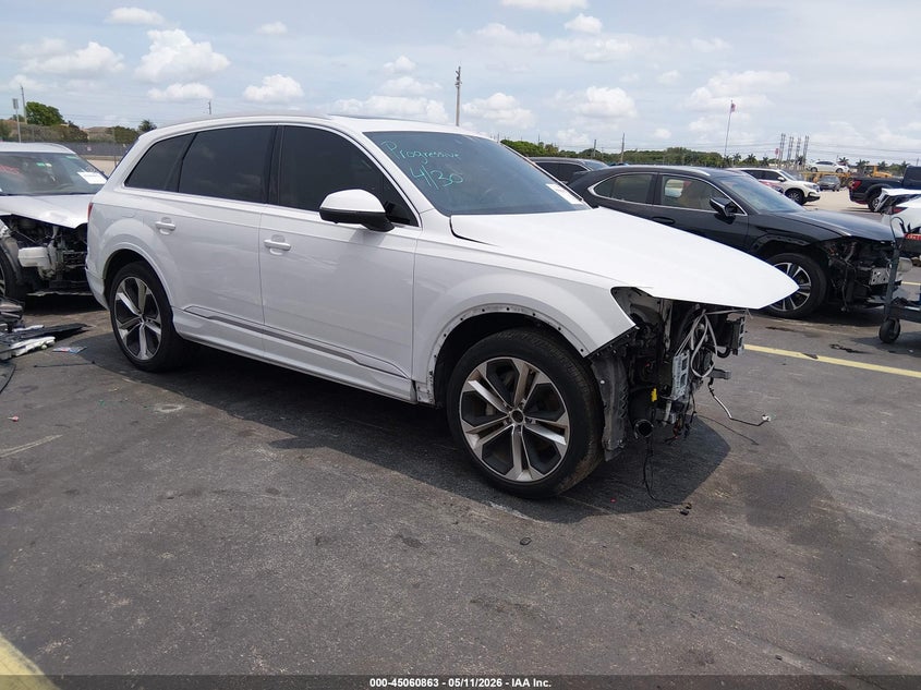 2023 Audi Q7 VIN WA1LXBF7XPD012985 IAAI salvage auction — FRONT END, Rebuildable (Florida), sold $18,700 on 2026-07-30 (photo 1)