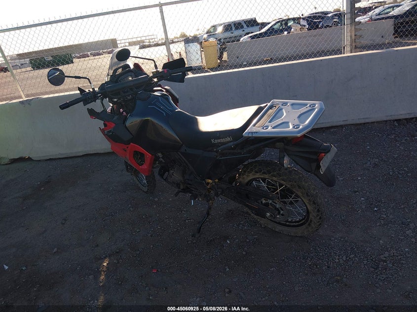 2024 Kawasaki Klr 650 VIN ML5KLEG16RDA34507 IAAI salvage auction — FRONT END, Salvage (Arizona), sold $1,750 on 2026-07-22 (photo 3)