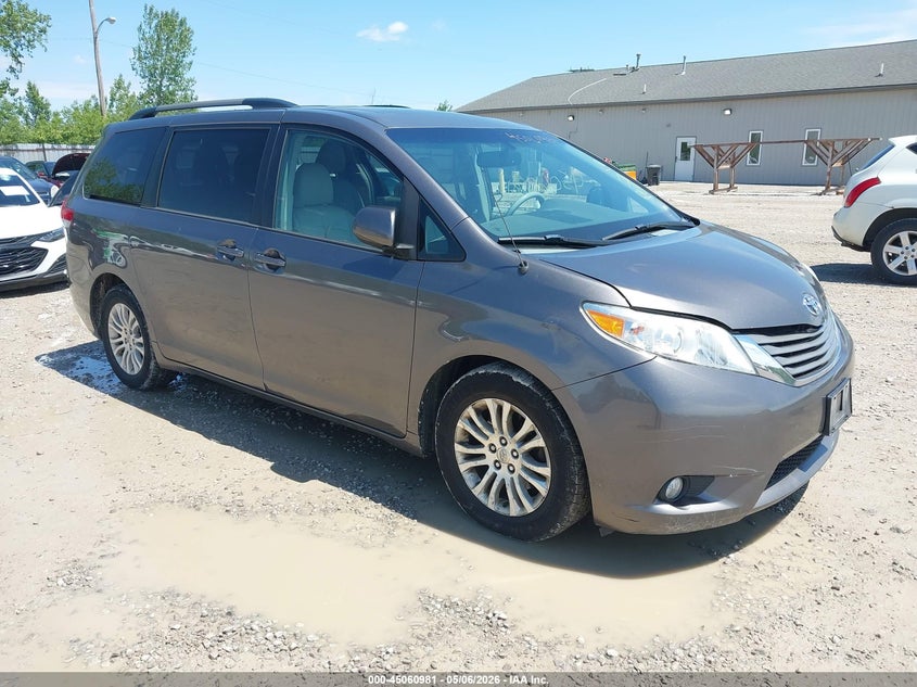 2014 Toyota Sienna VIN 5TDYK3DCXES507849 IAAI salvage auction — NORMAL WEAR, Original (Ohio), sold $3,525 on 2026-07-08 (photo 1)