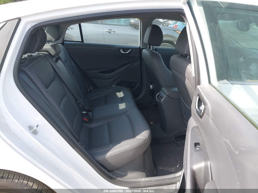 2019 Hyundai Ioniq VIN KMHC75LD8KU174748 IAAI salvage auction — REAR END, Bill Of Sale (Washington), sold $5,100 on 2026-07-15 (photo 8)