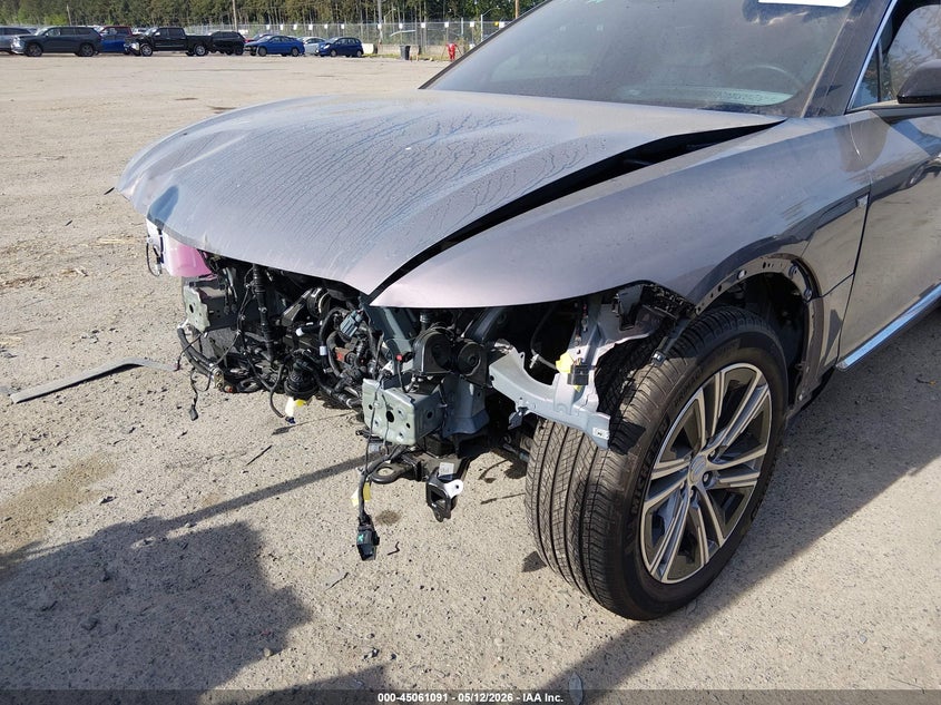 2025 Cadillac Lyriq VIN 1GYKPRRL0SZ300877 IAAI salvage auction — FRONT END, Bill Of Sale (Washington), sold $21,000 on 2026-07-09 (photo 6)