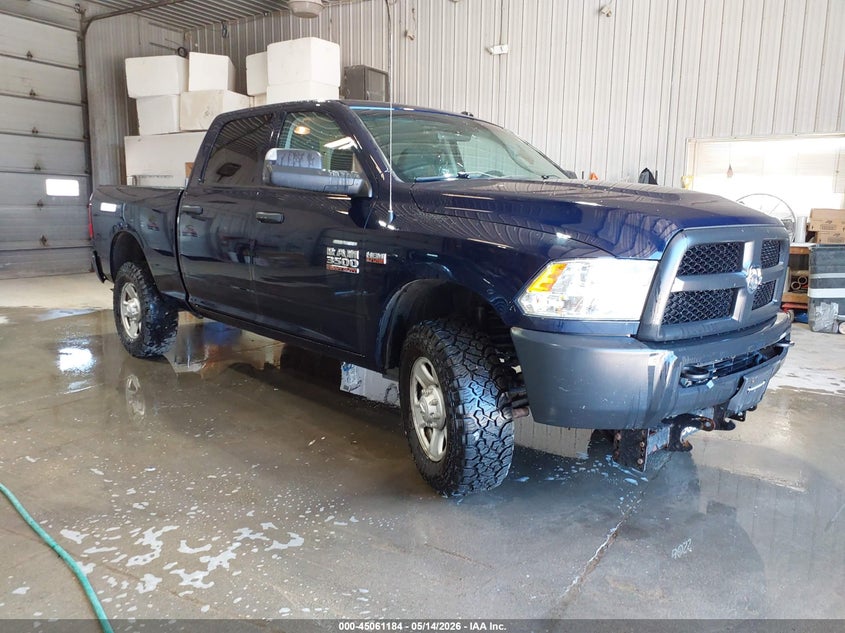 2018 Ram 3500 VIN 3C63R3CT0JG318554 — IAAI salvage auction photo