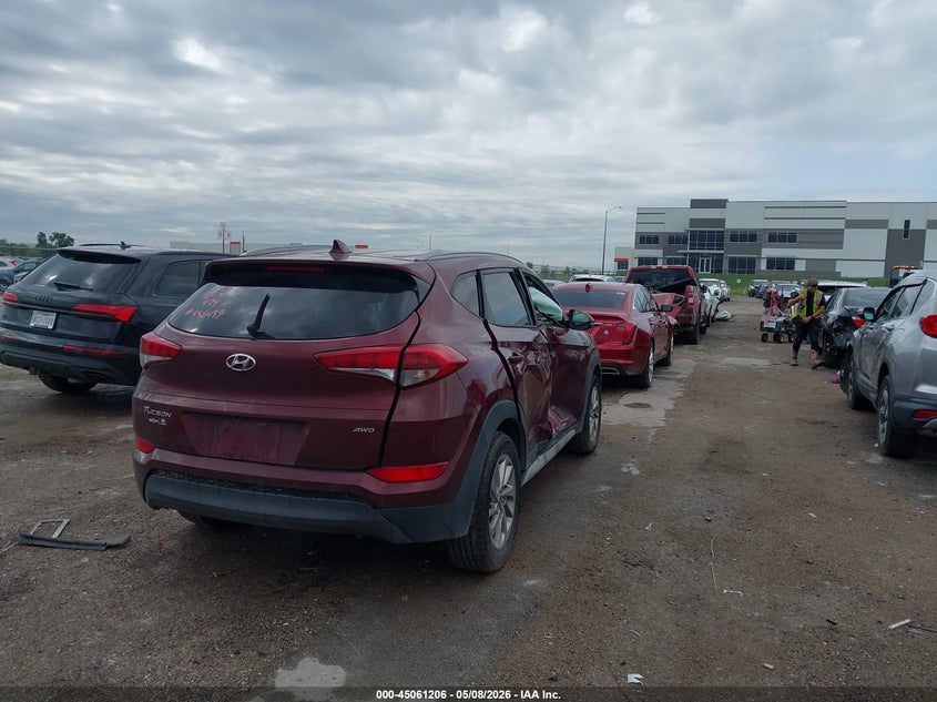 2017 Hyundai Tucson VIN KM8J3CA45HU456459 IAAI salvage auction — SIDE, Original (Texas), sold $1,325 on 2026-07-21 (photo 4)
