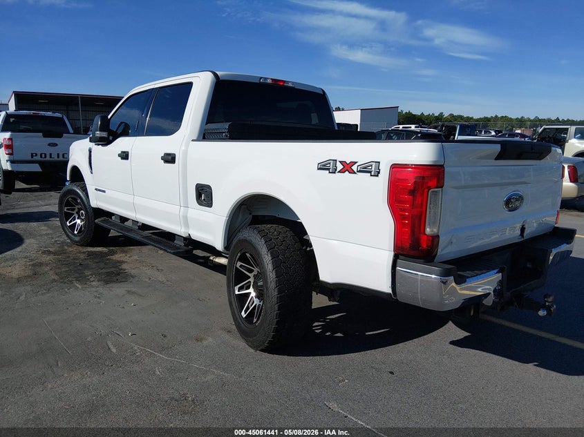 2019 Ford F250 VIN 1FT7W2BT0KEE35977 IAAI salvage auction — SIDE, Salvage Title, sold $4,450 on 2026-07-09 (photo 3)