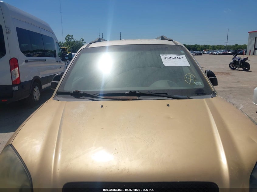 2005 Hyundai Tucson VIN KM8JM12B25U079504 IAAI salvage auction — NORMAL WEAR, Clear (Missouri), sold $275 on 2026-07-28 (photo 6)
