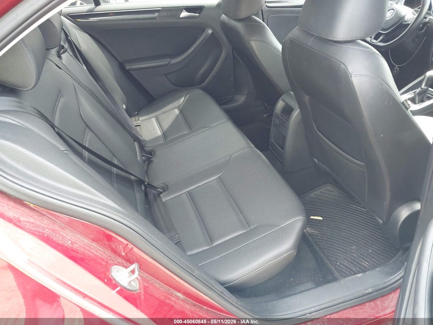 2017 Volkswagen Jetta VIN 3VWL17AJ4HM222914 IAAI salvage auction — FRONT END, Salvage (Massachusetts), sold $1,200 on 2026-07-18 (photo 8)