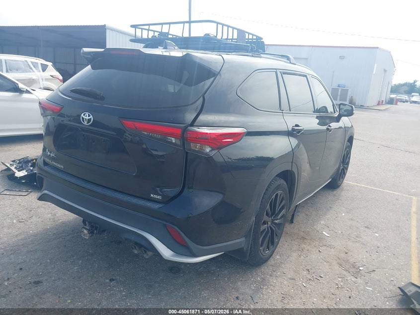2023 Toyota Highlander VIN 5TDKDRAH2PS016875 IAAI salvage auction — SIDE, Salvage (Texas), sold $8,500 on 2026-07-31 (photo 4)