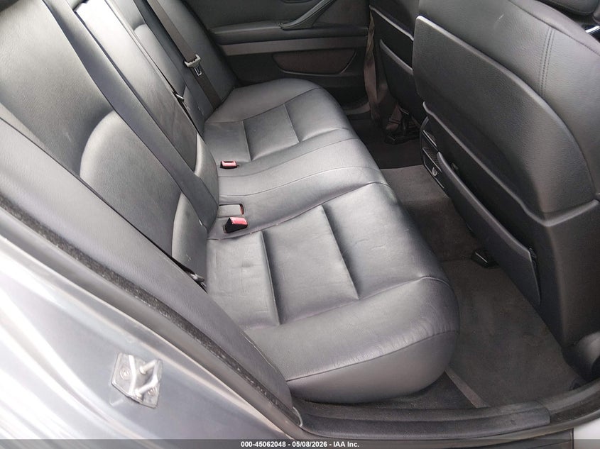 2011 BMW 5 series VIN WBAFR7C50BC801445 IAAI salvage auction — NORMAL WEAR, Original (Texas), sold $1,150 on 2026-08-03 (photo 8)