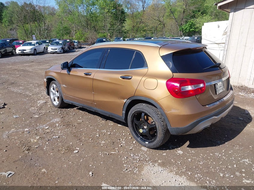 2018 Mercedes-benz Gla-klasse VIN WDCTG4GB5JJ409544 IAAI salvage auction — LEFT SIDE, Salvage (Pennsylvania), sold $3,250 on 2026-07-14 (photo 3)