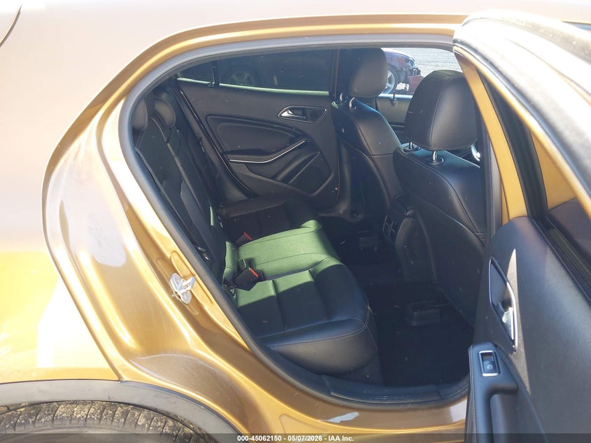 2018 Mercedes-benz Gla-klasse VIN WDCTG4GB5JJ409544 IAAI salvage auction — LEFT SIDE, Salvage (Pennsylvania), sold $3,250 on 2026-07-14 (photo 8)