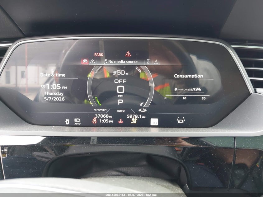 2022 Audi E-tron sportback VIN WA12AAGEXNB032358 IAAI salvage auction — FRONT END, Original (Texas), sold $14,300 on 2026-07-16 (photo 7)
