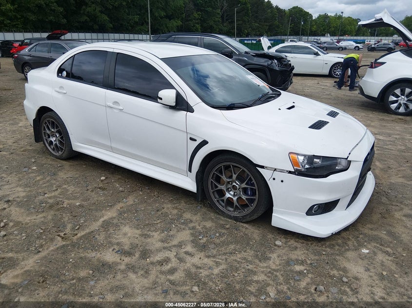 2015 Mitsubishi Lancer evolution VIN JA32W8FV1FU020766 — IAAI salvage auction photo