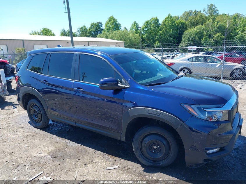 2025 Honda Passport VIN 5FNYF8H51SB006412 — IAAI salvage auction photo