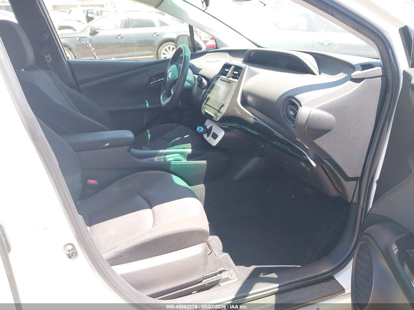 2017 Toyota Prius VIN JTDKARFU0H3048354 IAAI salvage auction — REAR END, Salvage (California), sold $2,950 on 2026-07-15 (photo 5)