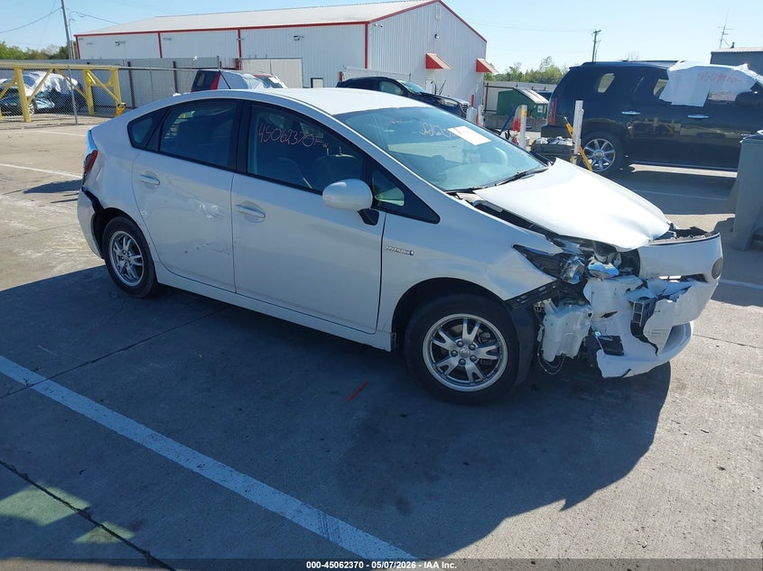 2011 Toyota Prius VIN JTDKN3DU4B0246299 IAAI salvage auction — FRONT END, Salvage (Indiana), sold $925 on 2026-07-10 (photo 1)