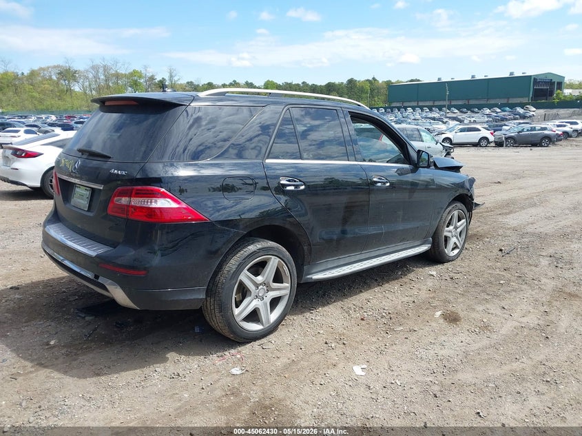 2015 Mercedes-benz M-klasse VIN 4JGDA5GB5FA529218 IAAI salvage auction — FRONT END, Wait Title, sold $2,100 on 2026-08-14 (photo 4)