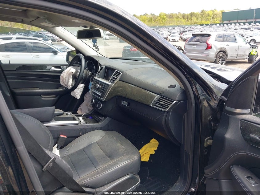 2015 Mercedes-benz M-klasse VIN 4JGDA5GB5FA529218 IAAI salvage auction — FRONT END, Wait Title, sold $2,100 on 2026-08-14 (photo 5)