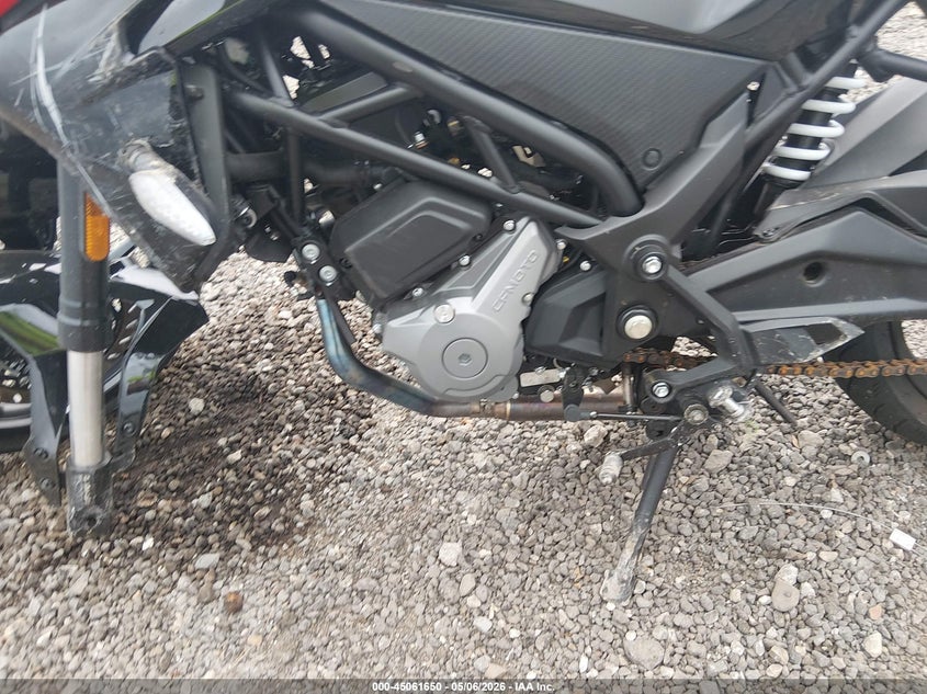 2025 Cf moto 300nk VIN LCEPDPL14S6001507 IAAI salvage auction — ALL OVER, Salvage (Louisiana), sold $50 on 2026-07-29 (photo 9)