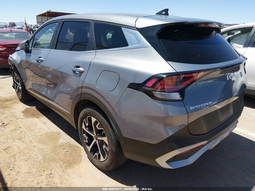 2023 Kia Sportage VIN 5XYK33AF7PG136019 IAAI salvage auction — FRONT END, Salvage Title, sold $6,900 on 2026-08-01 (photo 3)