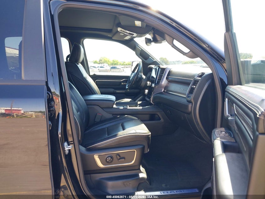2020 Ram 1500 VIN 1C6SRFPMXLN272287 IAAI salvage auction — FRONT & REAR, Salvage Title, sold $14,300 on 2026-07-12 (photo 5)