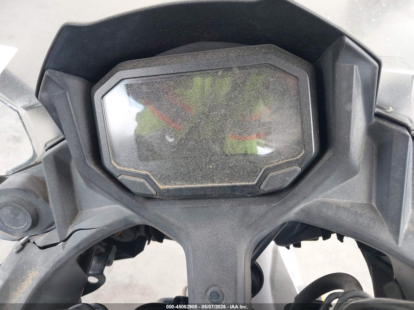 2021 Kawasaki Ninja VIN ML5EXEN11MDA26327 IAAI salvage auction — LEFT & RIGHT, Bill Of Sale (Washington), sold $1,150 on 2026-07-29 (photo 7)