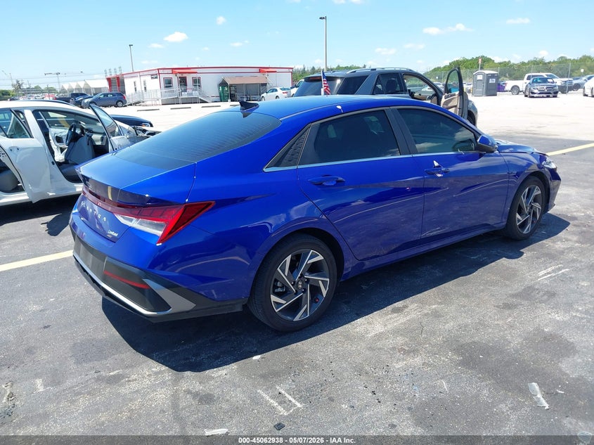 2025 Hyundai Elantra VIN KMHLP4DG9SU082664 IAAI salvage auction — LEFT SIDE, Rebuildable (Florida), sold $7,150 on 2026-07-23 (photo 4)