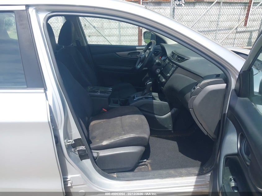 2020 Nissan Rogue VIN JN1BJ1CW8LW648508 IAAI salvage auction — RIGHT FRONT, Salvage (West Virginia), sold $1,950 on 2026-07-06 (photo 5)