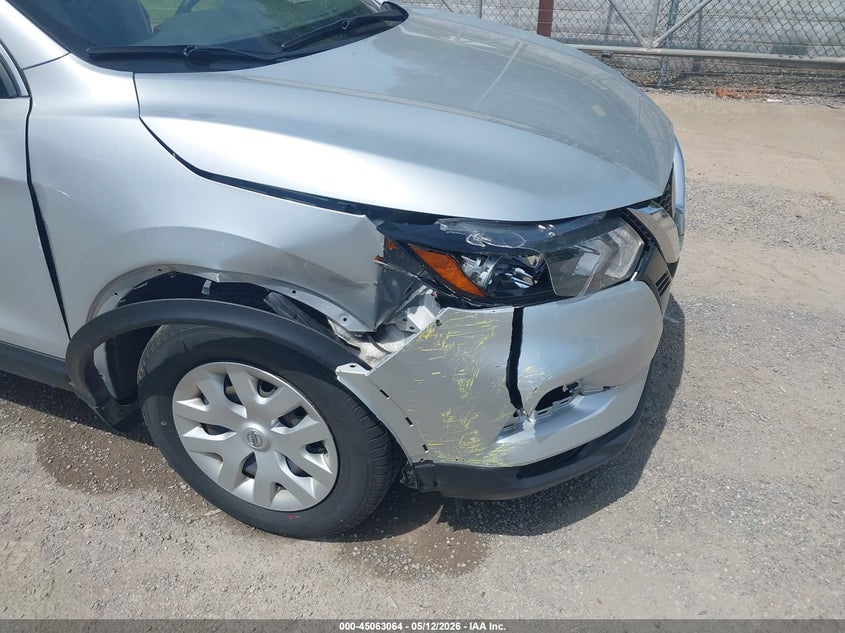 2020 Nissan Rogue VIN JN1BJ1CW8LW648508 IAAI salvage auction — RIGHT FRONT, Salvage (West Virginia), sold $1,950 on 2026-07-06 (photo 6)