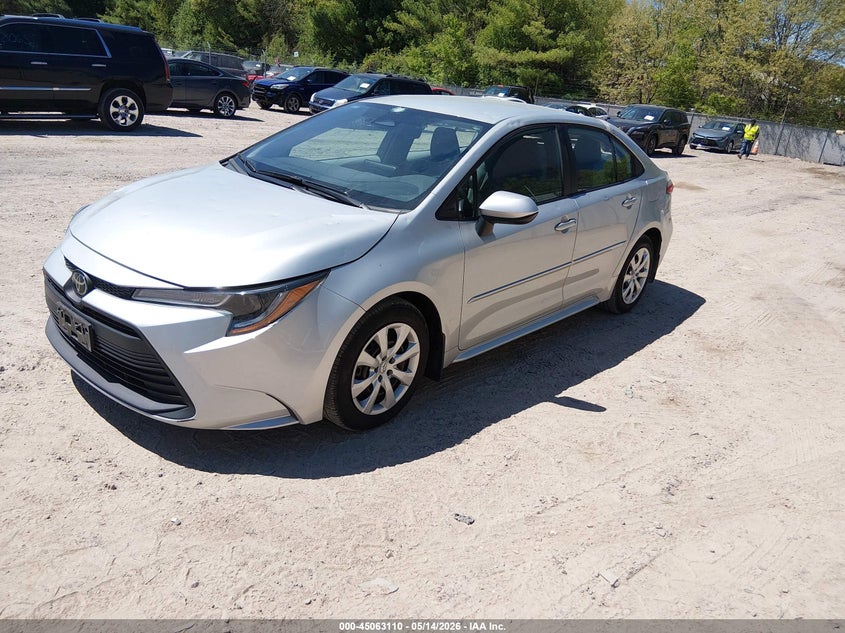 2023 Toyota Corolla VIN 5YFB4MDE9PP042256 IAAI salvage auction — HAIL, Salvage (Illinois), sold $7,000 on 2026-07-15 (photo 2)