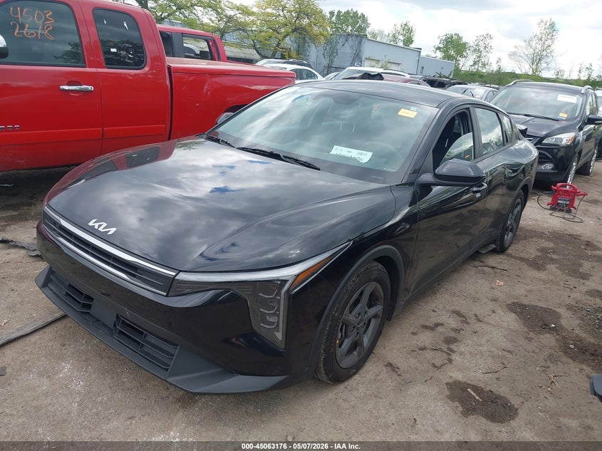 2025 Kia K4 VIN 3KPFT4DE2SE129463 IAAI salvage auction — REAR END, Salvage (Ohio), sold $7,700 on 2026-07-28 (photo 2)