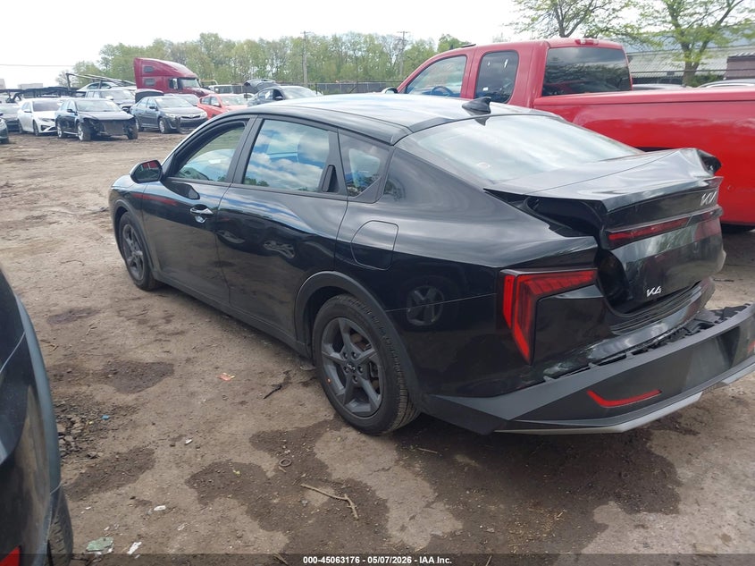 2025 Kia K4 VIN 3KPFT4DE2SE129463 IAAI salvage auction — REAR END, Salvage (Ohio), sold $7,700 on 2026-07-28 (photo 3)