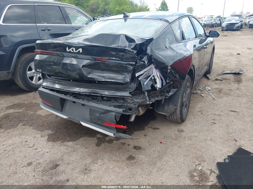 2025 Kia K4 VIN 3KPFT4DE2SE129463 IAAI salvage auction — REAR END, Salvage (Ohio), sold $7,700 on 2026-07-28 (photo 6)