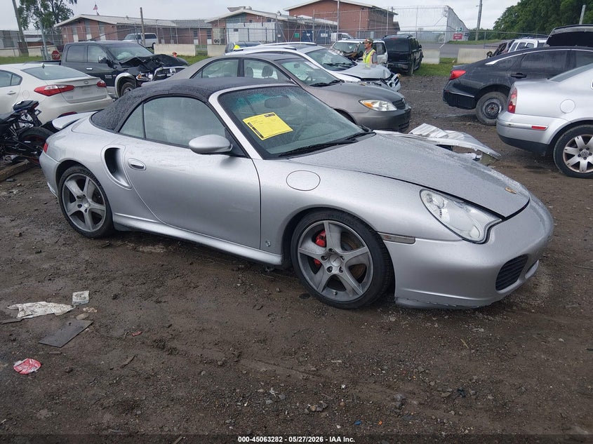 2004 Porsche 911 VIN WP0CB299X4S676549 IAAI salvage auction — LEFT FRONT, Salvage (Tennessee), sold $25,200 on 2026-07-09 (photo 1)
