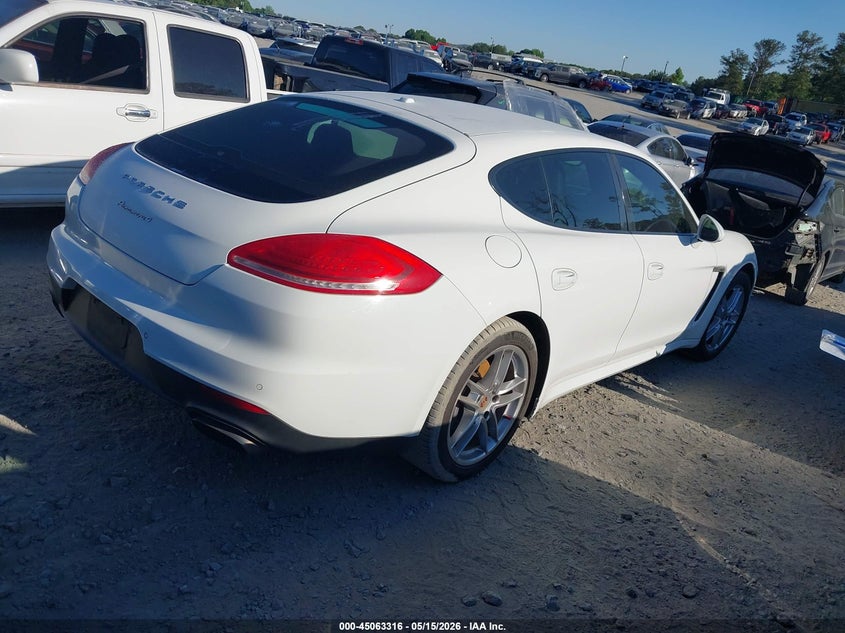 2014 Porsche Panamera VIN WP0AA2A73EL006907 IAAI salvage auction — NORMAL WEAR, Clear (Georgia), sold $5,325 on 2026-08-01 (photo 4)