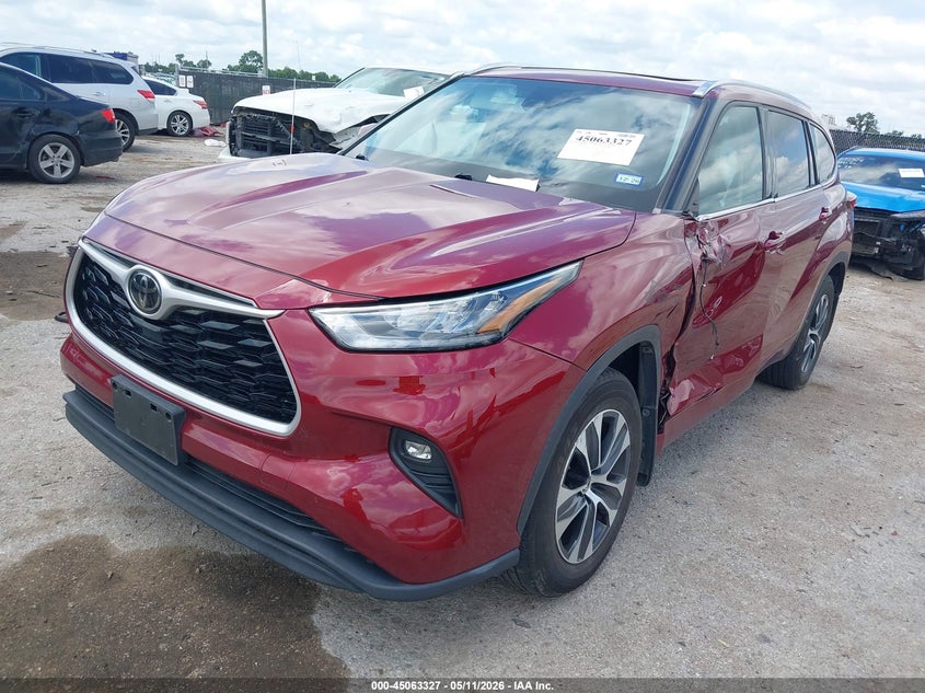 2020 Toyota Highlander VIN 5TDGZRBH5LS001786 IAAI salvage auction — LEFT SIDE, Original (Texas), sold $14,650 on 2026-07-14 (photo 2)