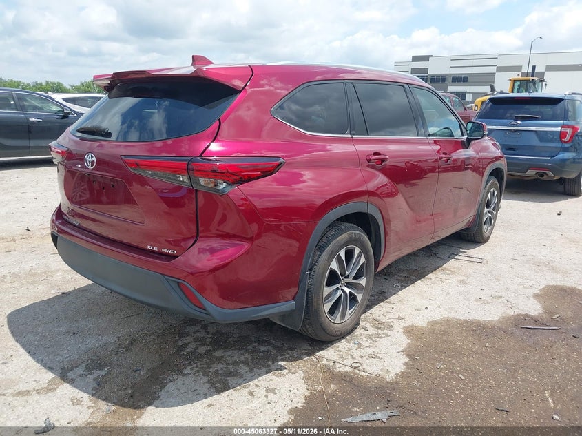 2020 Toyota Highlander VIN 5TDGZRBH5LS001786 IAAI salvage auction — LEFT SIDE, Original (Texas), sold $14,650 on 2026-07-14 (photo 4)