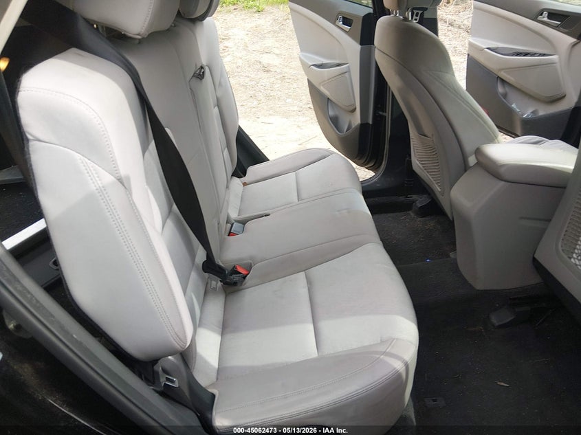 2016 Hyundai Tucson VIN KM8J33A40GU235396 IAAI salvage auction — FRONT END, Salvage (Rhode Island), sold $2,200 on 2026-07-07 (photo 8)