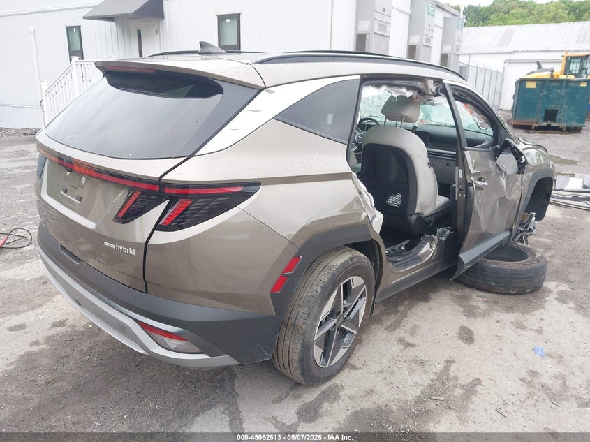 2025 Hyundai Tucson VIN KM8JCDD15SU274291 IAAI salvage auction — ROLLOVER, Certificate Of Destruction (Florida), sold $100 on 2026-07-21 (photo 4)