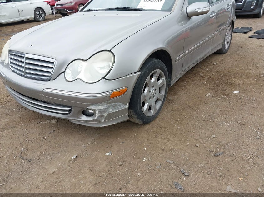2006 Mercedes-benz C class VIN WDBRF92J76F751553 IAAI salvage auction — SIDE, Original (Ohio), sold $275 on 2026-07-16 (photo 6)