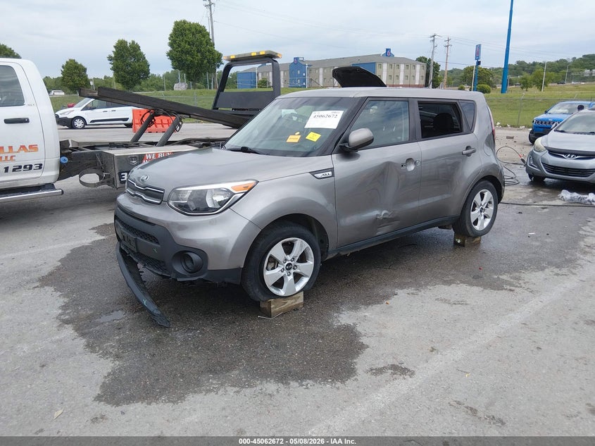 2017 Kia Soul VIN KNDJN2A29H7460925 IAAI salvage auction — LEFT SIDE, Salvage (Missouri), sold $1,300 on 2026-07-07 (photo 2)
