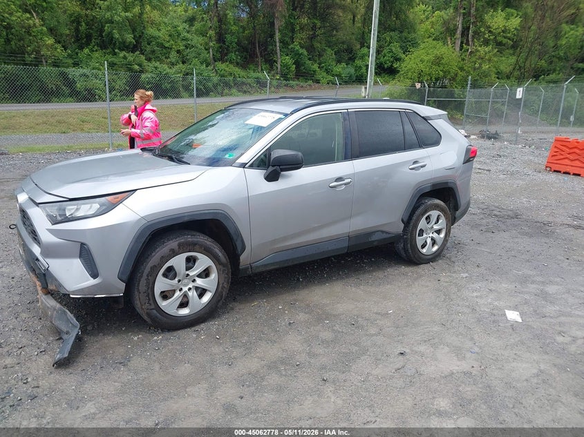 2019 Toyota Rav 4 VIN JTMH1RFV6KD007313 IAAI salvage auction — FRONT END, Salvage (Virginia), sold $8,775 on 2026-07-07 (photo 2)
